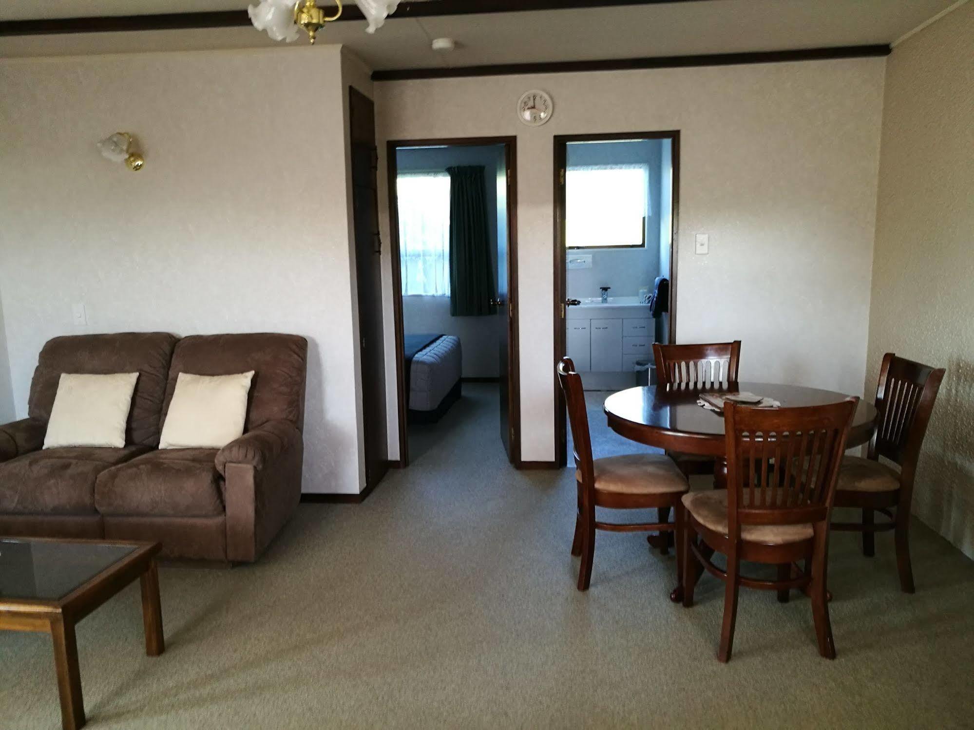 Hacienda Motel Инверкаргил Екстериор снимка