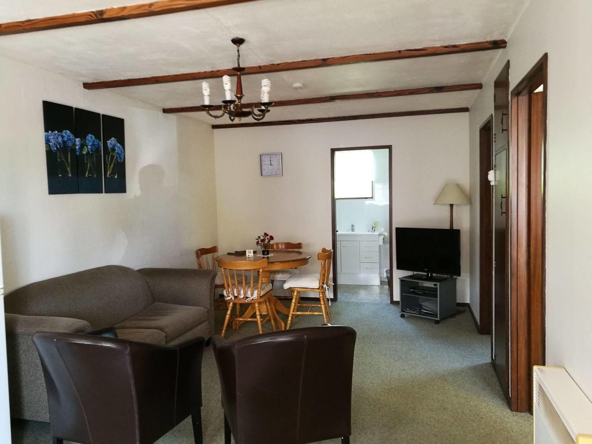 Hacienda Motel Инверкаргил Екстериор снимка