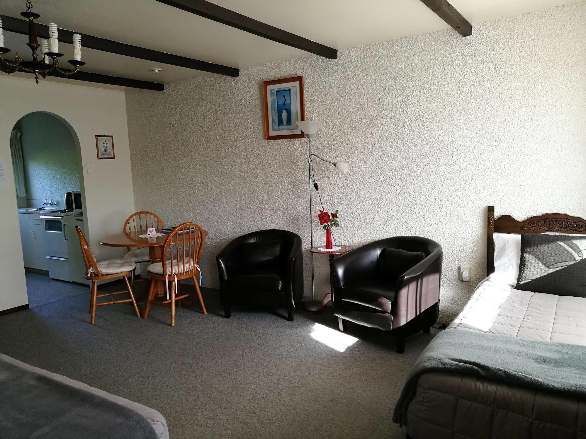 Hacienda Motel Инверкаргил Екстериор снимка