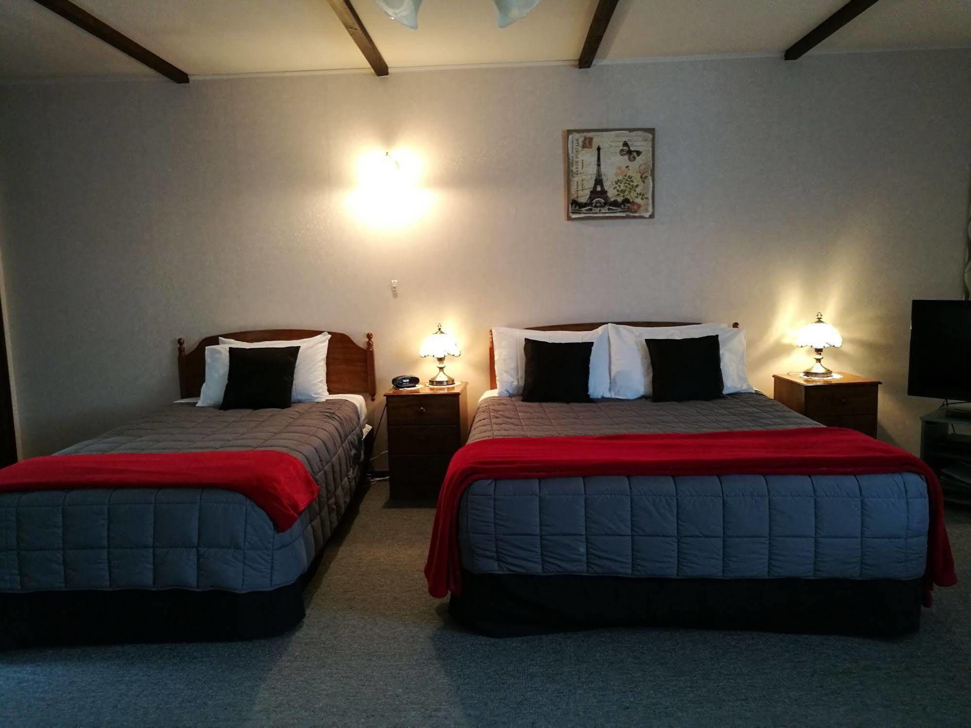 Hacienda Motel Инверкаргил Екстериор снимка